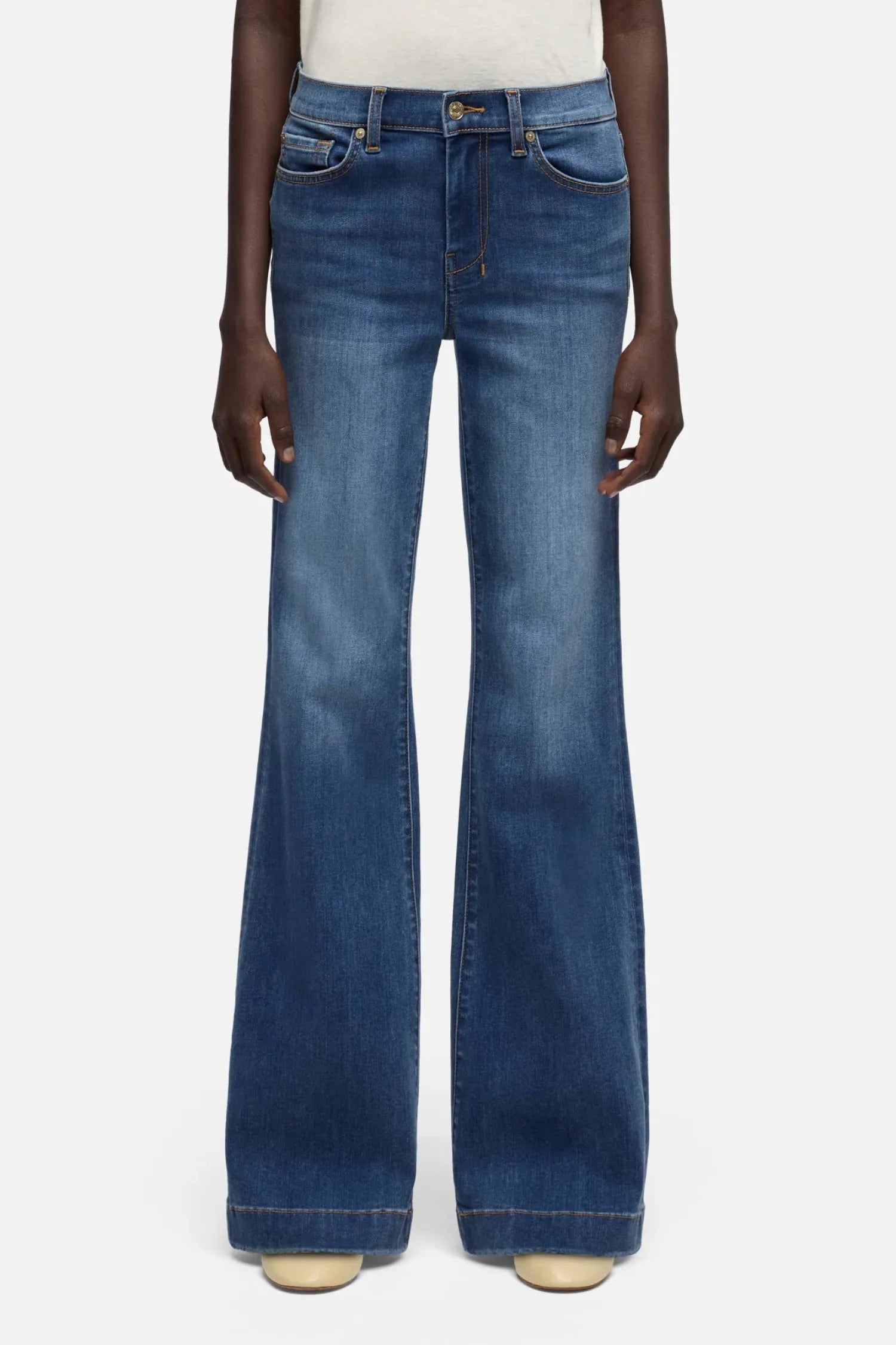 7FAMK Womens Jeans 7 For All Man Kind Jeans Womens Gale Mid Rise