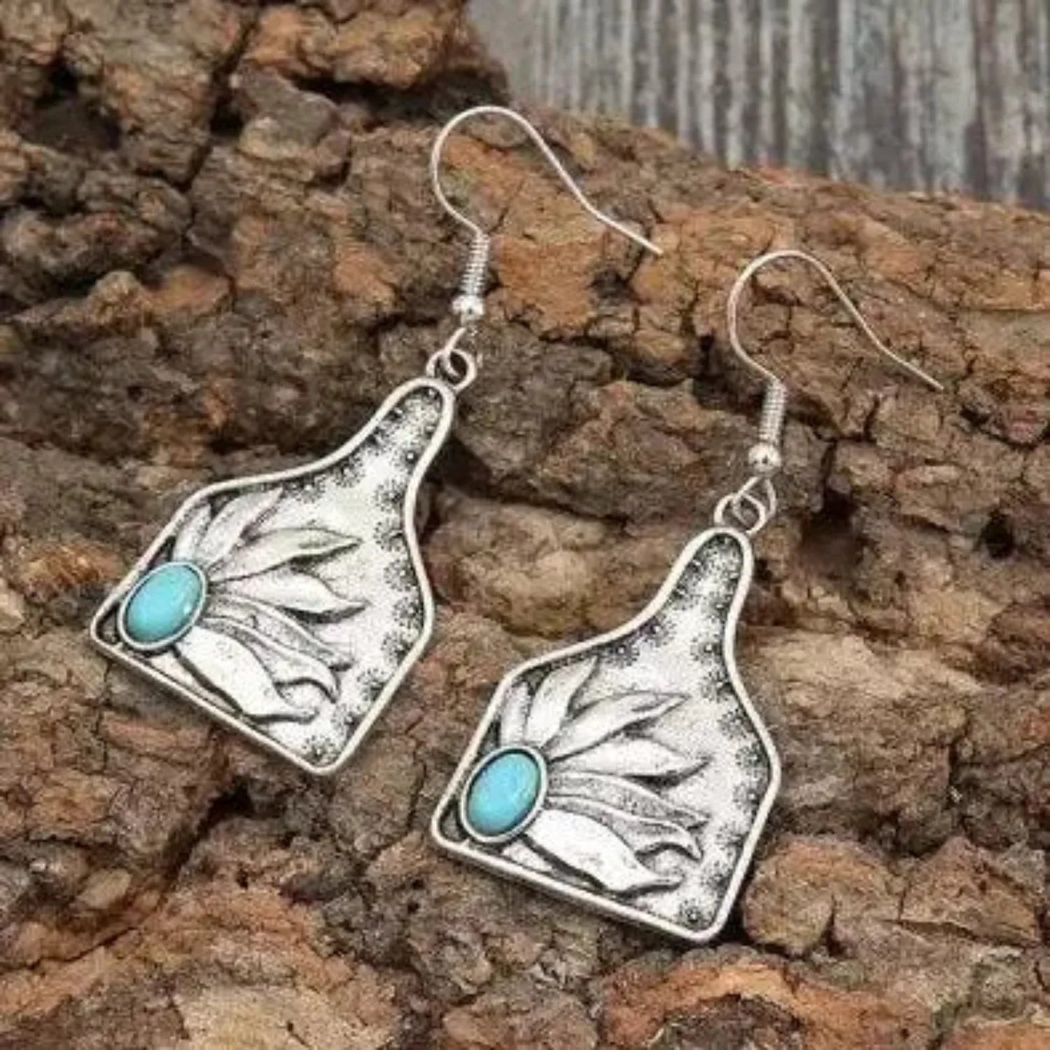 Gympie Saddleworld & Country Clothing Jewellery Cow Tag Earrings with Turquoise