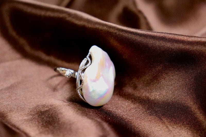 Gympie Saddleworld & Country Clothing Jewellery Pearl Ring Large Baroque Silver (RIN323)