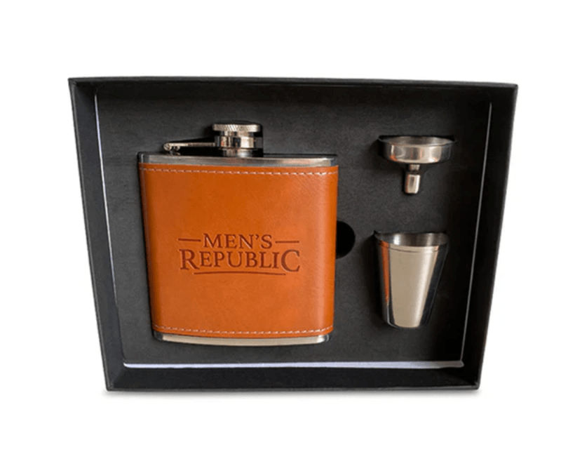 Gympie Saddleworld Gifts & Homewares Mens Hip Flask, Funnel & 2 Cups