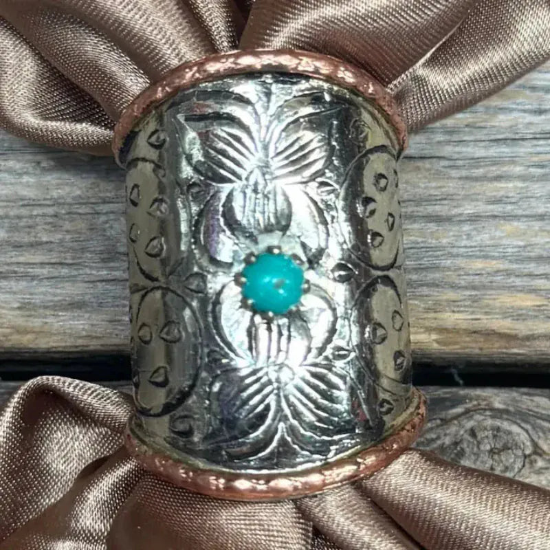 Gympie Saddleworld Jewellery Silver Engraved Scarf Slide Small Flower with Turquoise