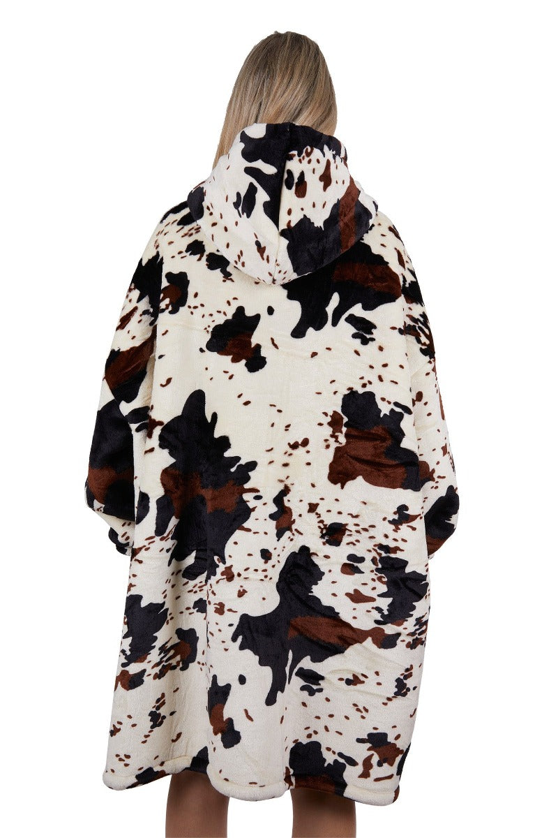 Pure Western Womens Jumpers, Jackets & Vests Pure Western Snuggle Hoodie Adults Cow Print