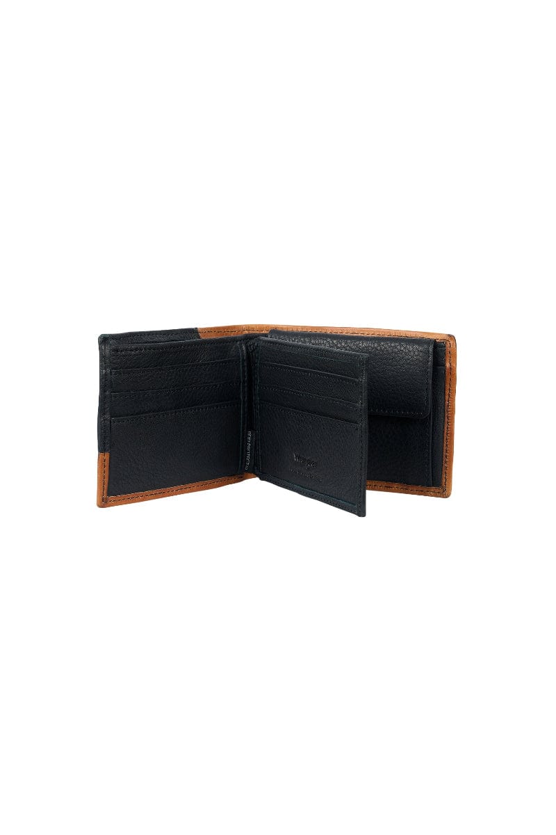 Wrangler Handbags & Wallets Tan/Black Wrangler Wallet Sawyer