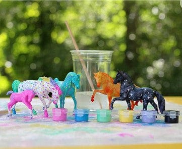 Breyer Toys Breyer Activity Kit Fantasy Horse Paint & Play (TBA4235)