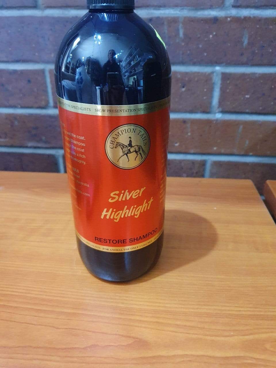 Gympie Saddleworld Show Preparation 1L Champion Tails Restore Shampoo Silver Highlight