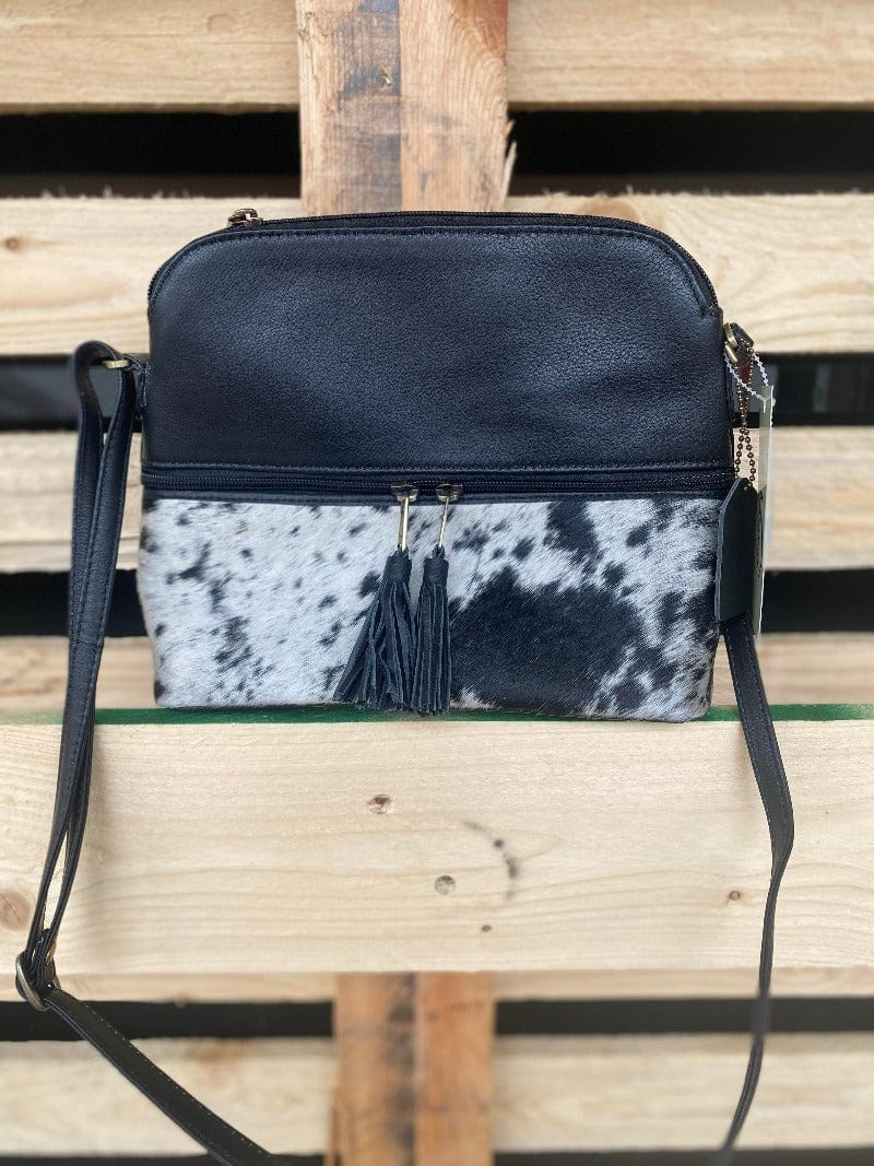 The Design Edge Handbags & Wallets Black Finland Cowhide Handbag (FINLAND)