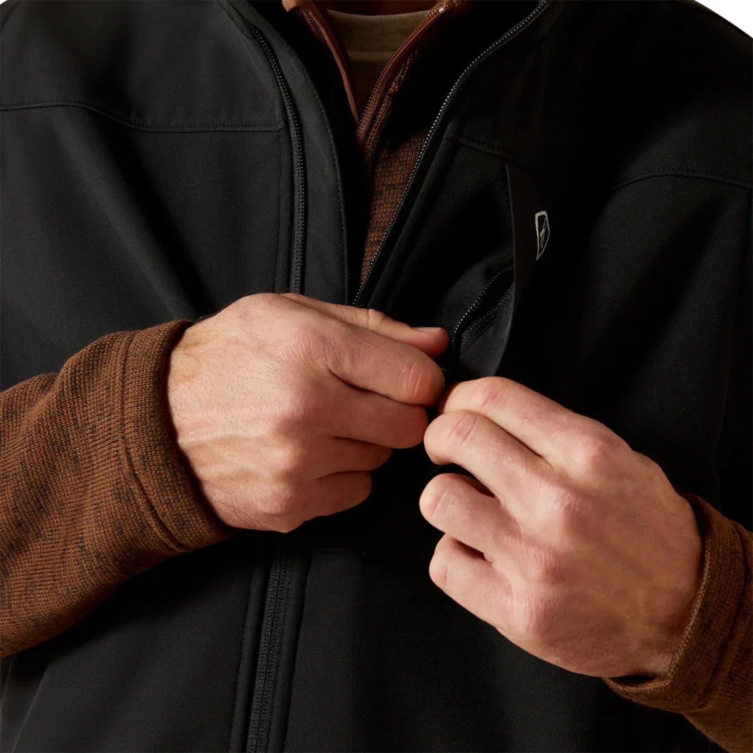 Ariat Mens Jumpers- Jackets - Vests Ariat Vest Mens Vernon Softshell