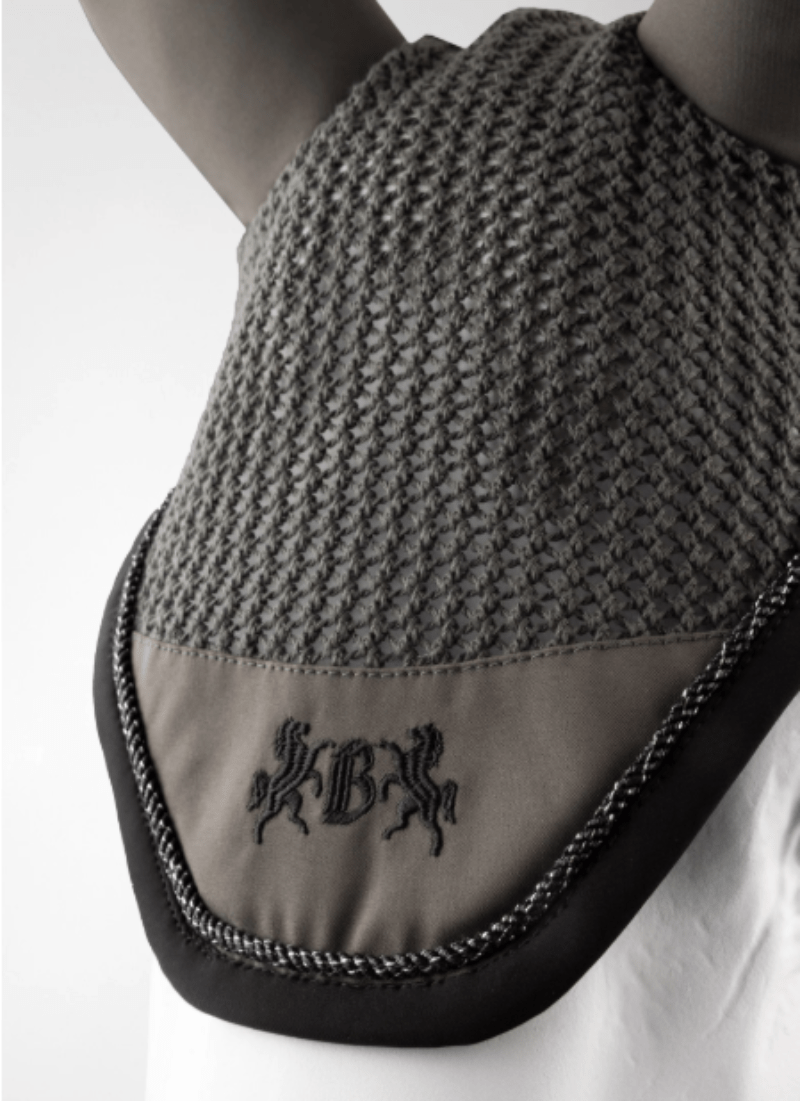 B Vertigo Fly Masks - Bonnets Full / Chimera B Vertigo Ear Bonnet Onyx