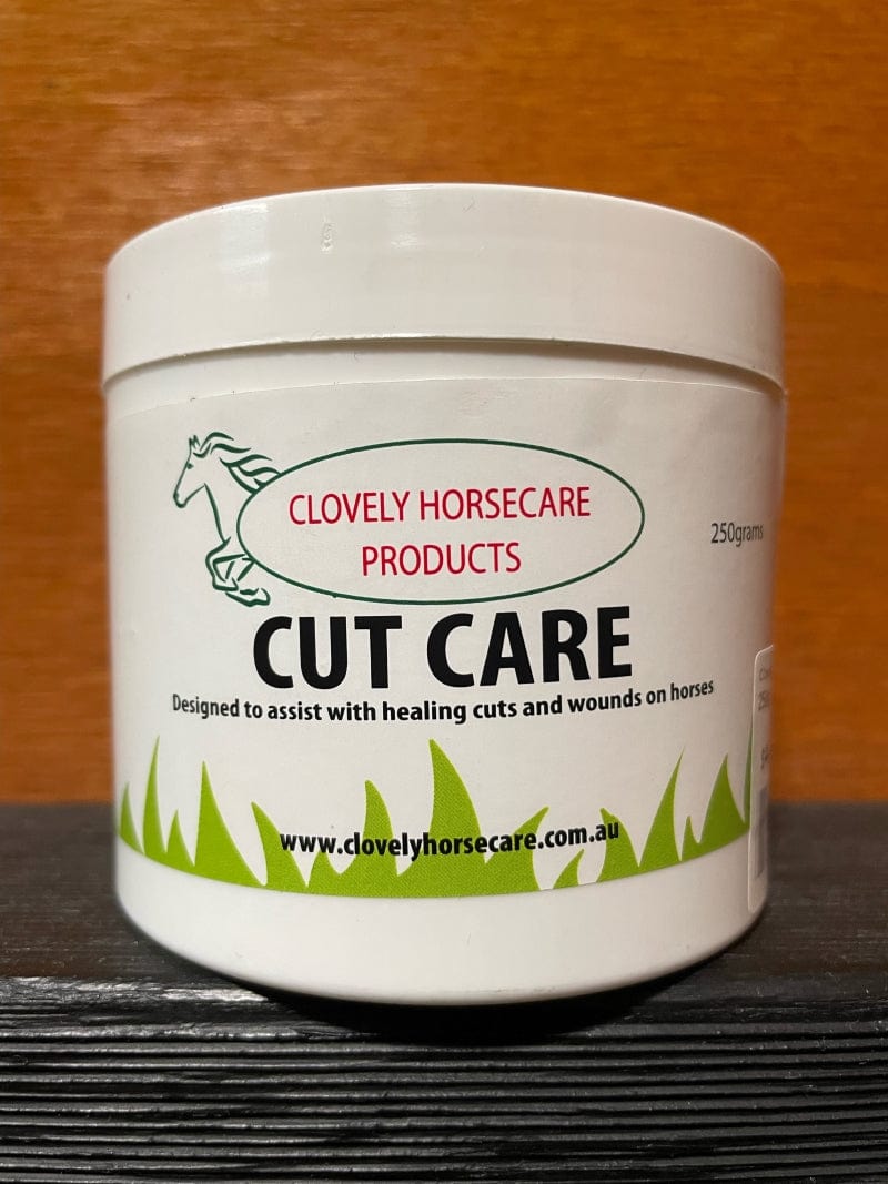 Clovely Horsecare Vet & Feed 250g Clovely Cutcare 250g