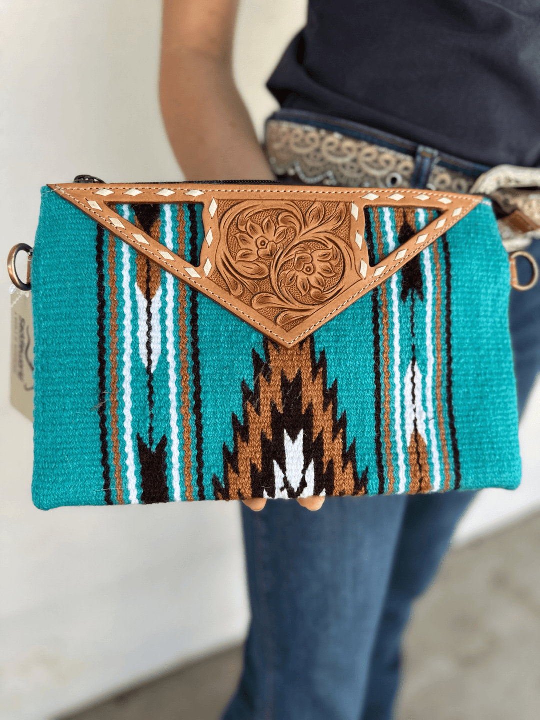 Gympie Saddleworld & Country Clothing Handbags & Wallets Tan Turquoise Navajo Clutch with Tooled Leather Large