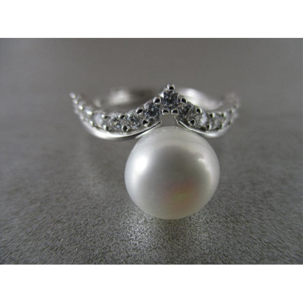 Gympie Saddleworld & Country Clothing Jewellery Pearl Ring with Adjustable Band (RIN249)