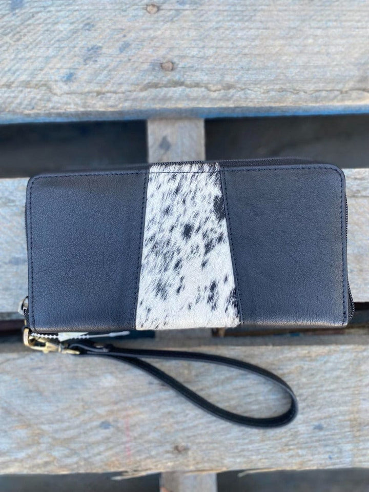 Gympie Saddleworld Handbags & Wallets Black Cowhide Wristlet Wallet (TANNER)
