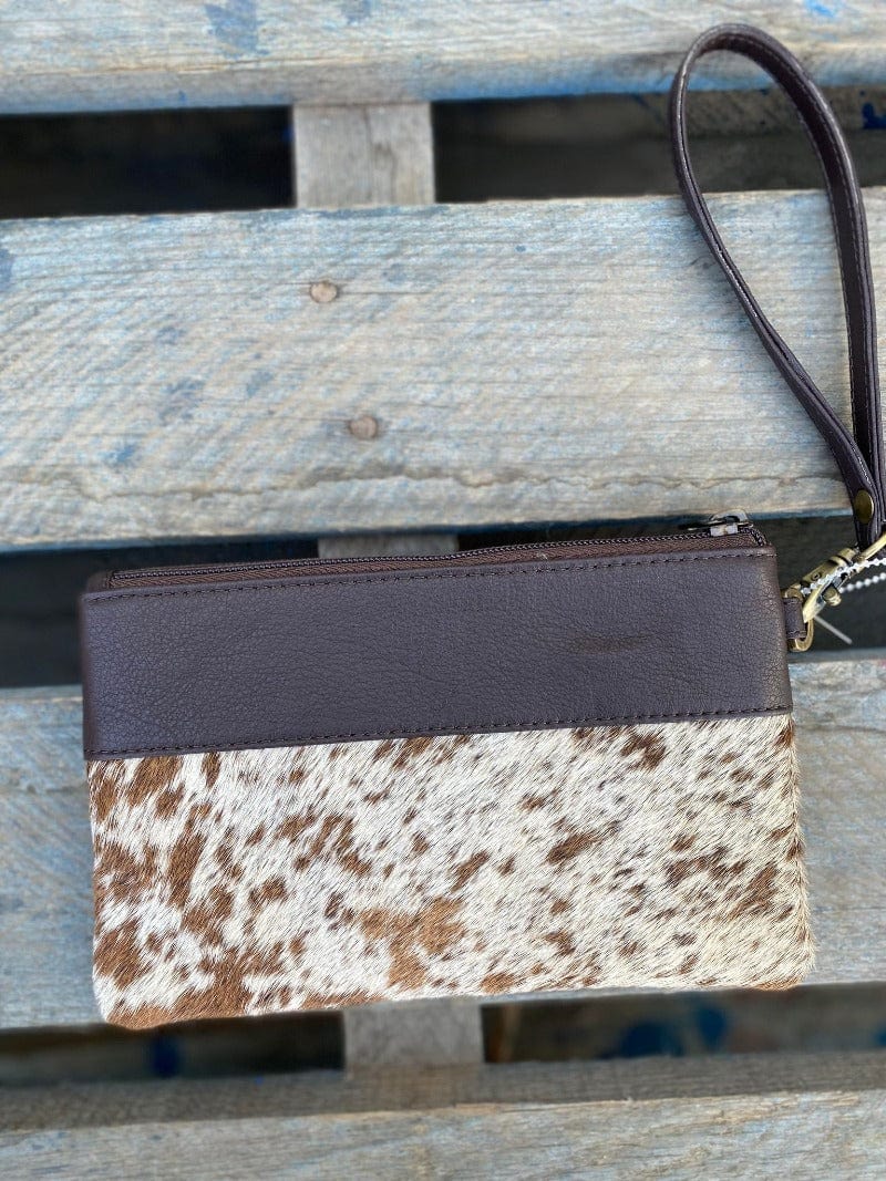 Gympie Saddleworld Handbags & Wallets Dark Brown Cowhide Handy Clutch (WALES)