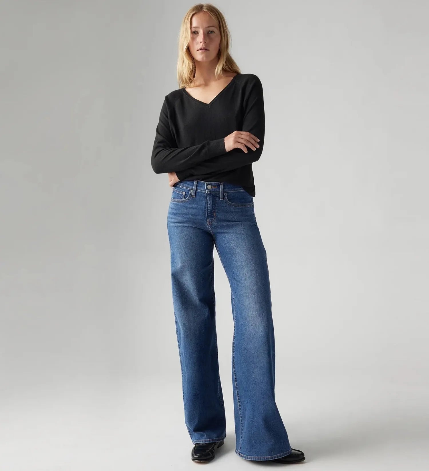 Levi Womens Jeans 25x32 / Clever Girl Levi Jeans Womens 318 Shaping Wide Leg