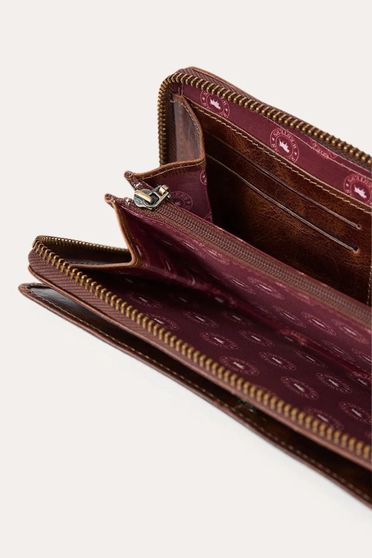 Ringers Western Handbags - Wallets Ringers Western Purse Toro Dama Zip