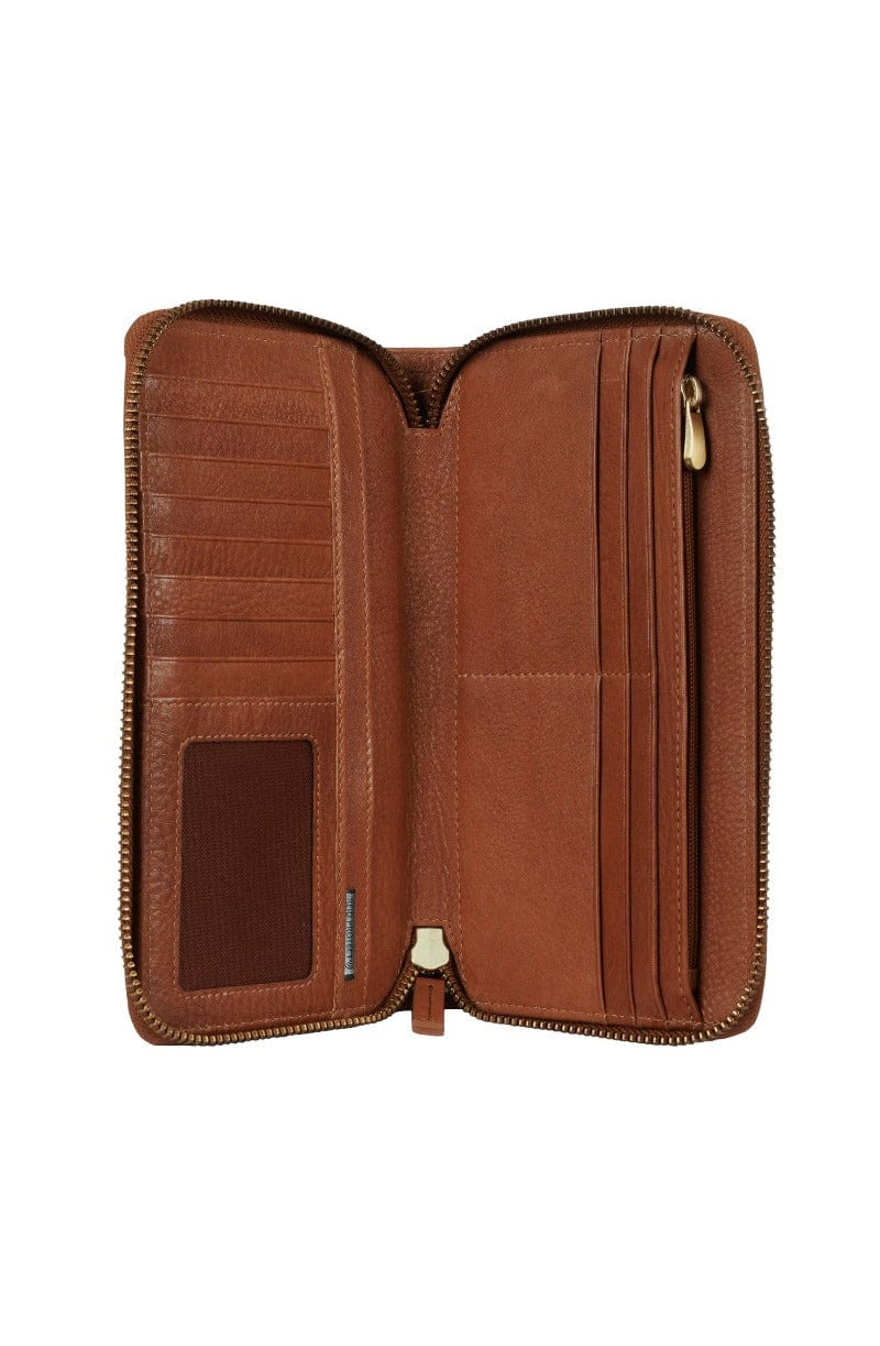 Thomas Cook Handbags & Wallets Tan Thomas Cook Wallet Georgia