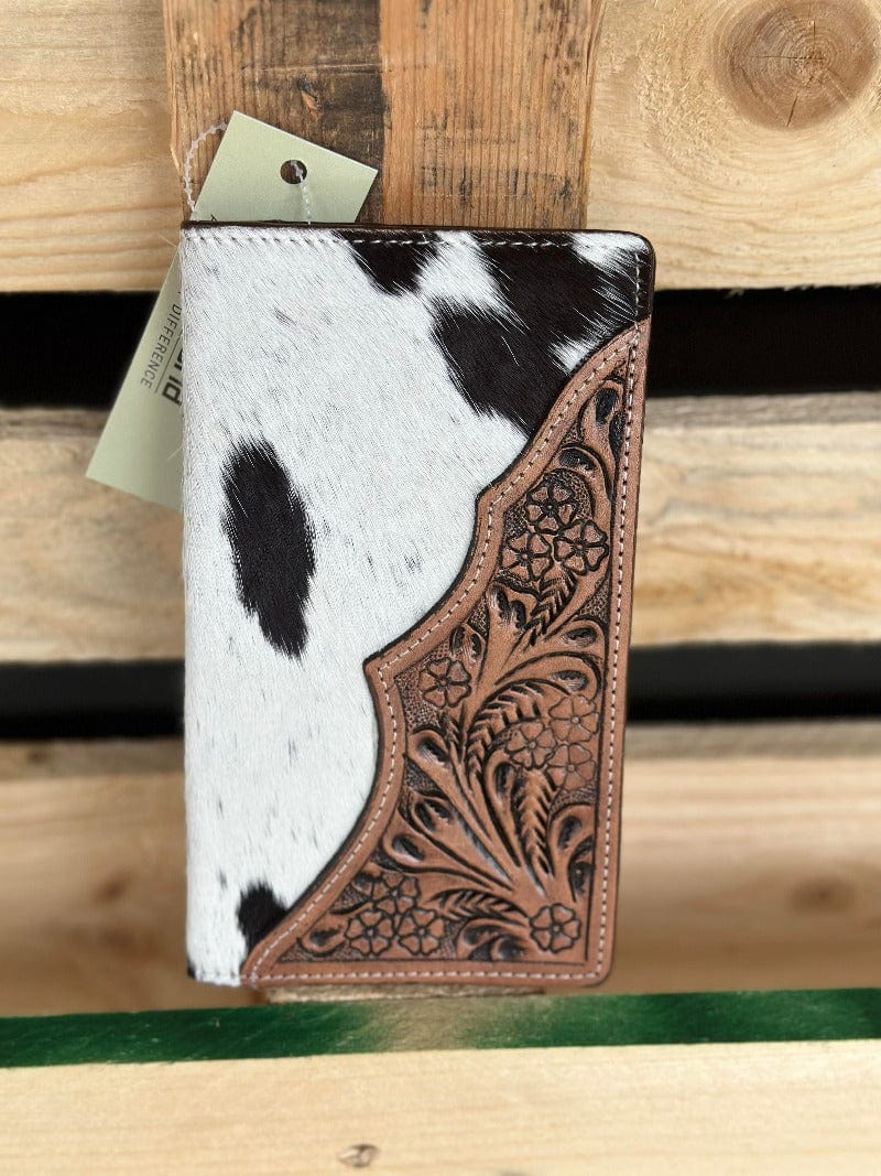 The Design Edge Handbags & Wallets Brown/White Calama Cowhide Wallet (AW22)